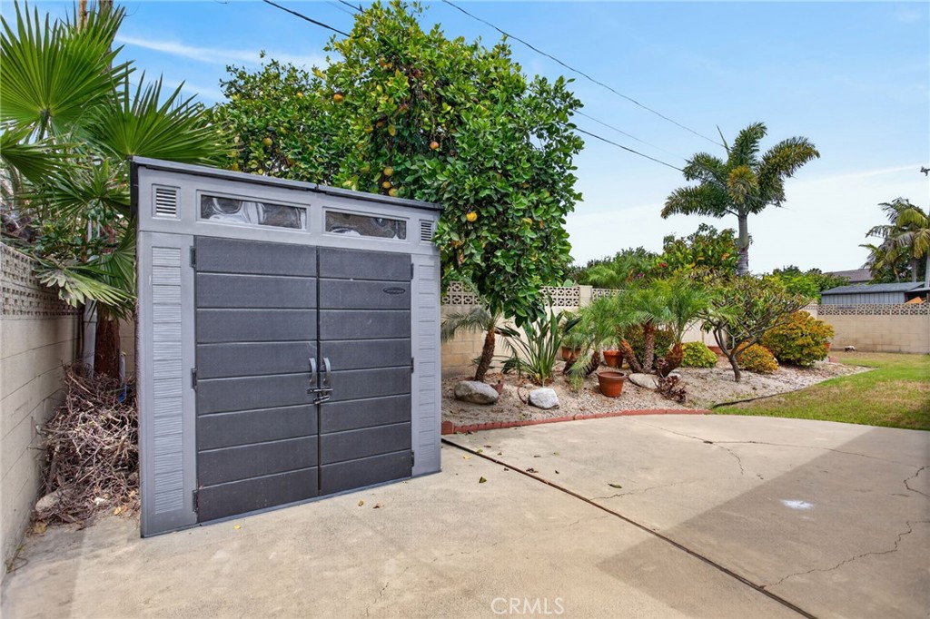 Property photo 36