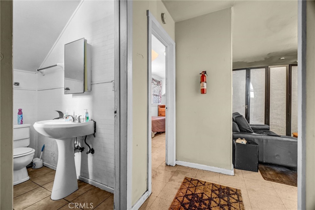 Property photo 37