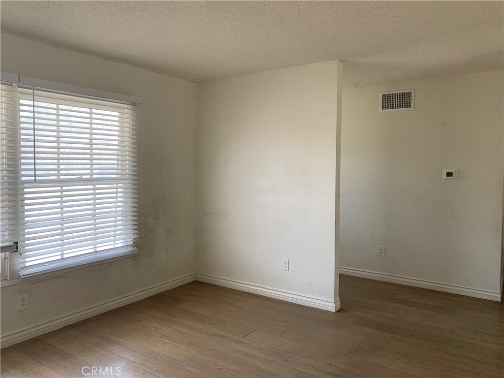 Property photo 50