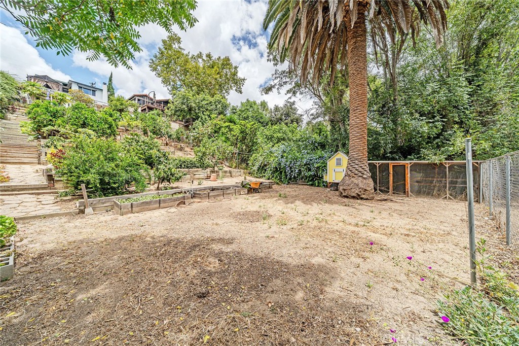 Property photo 50