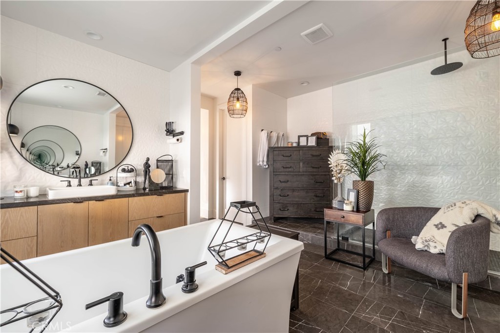 Property photo 50
