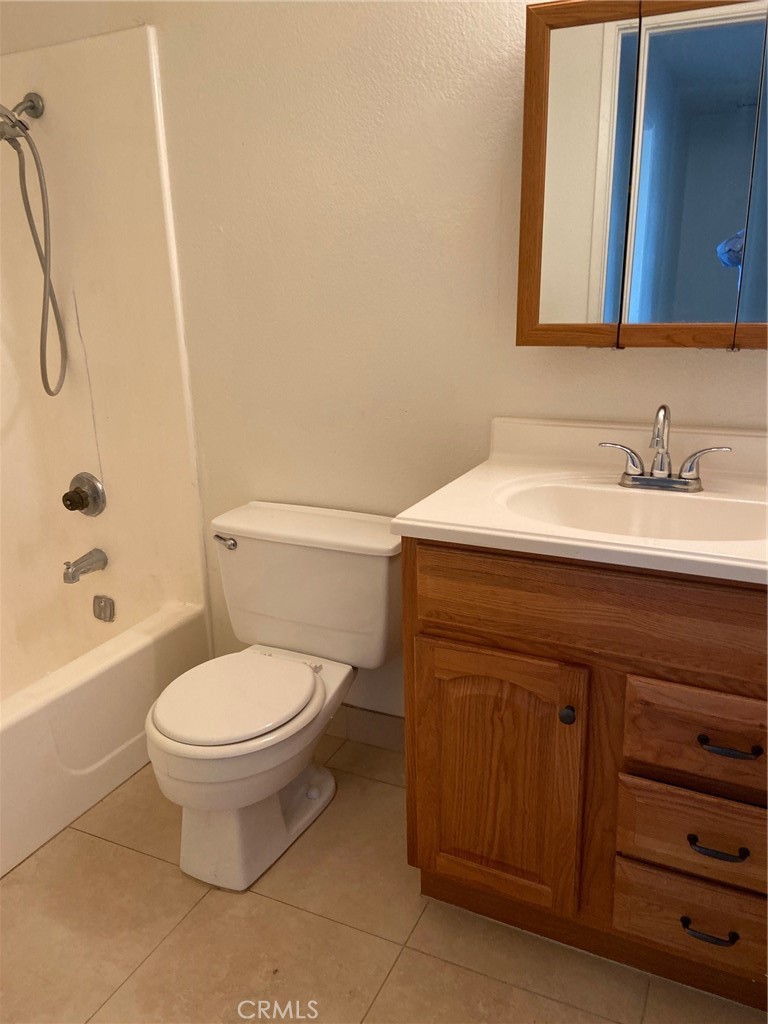 Property photo 40