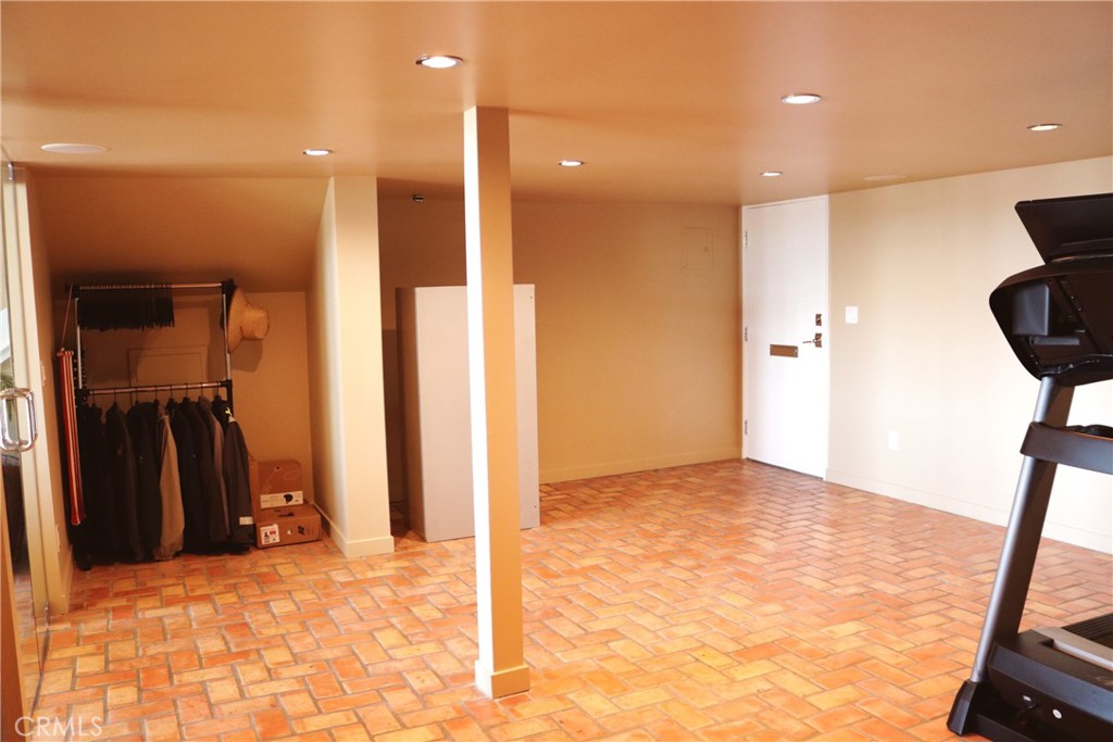 Property photo 48
