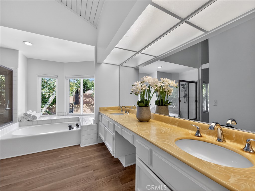 Property photo 50