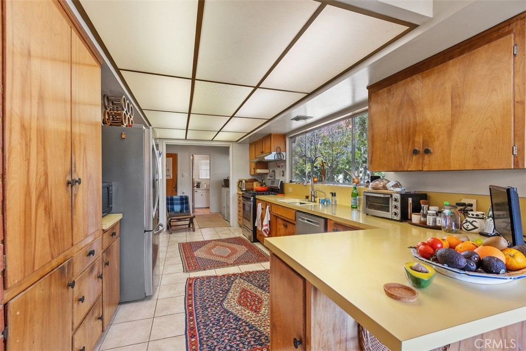 Property photo 28