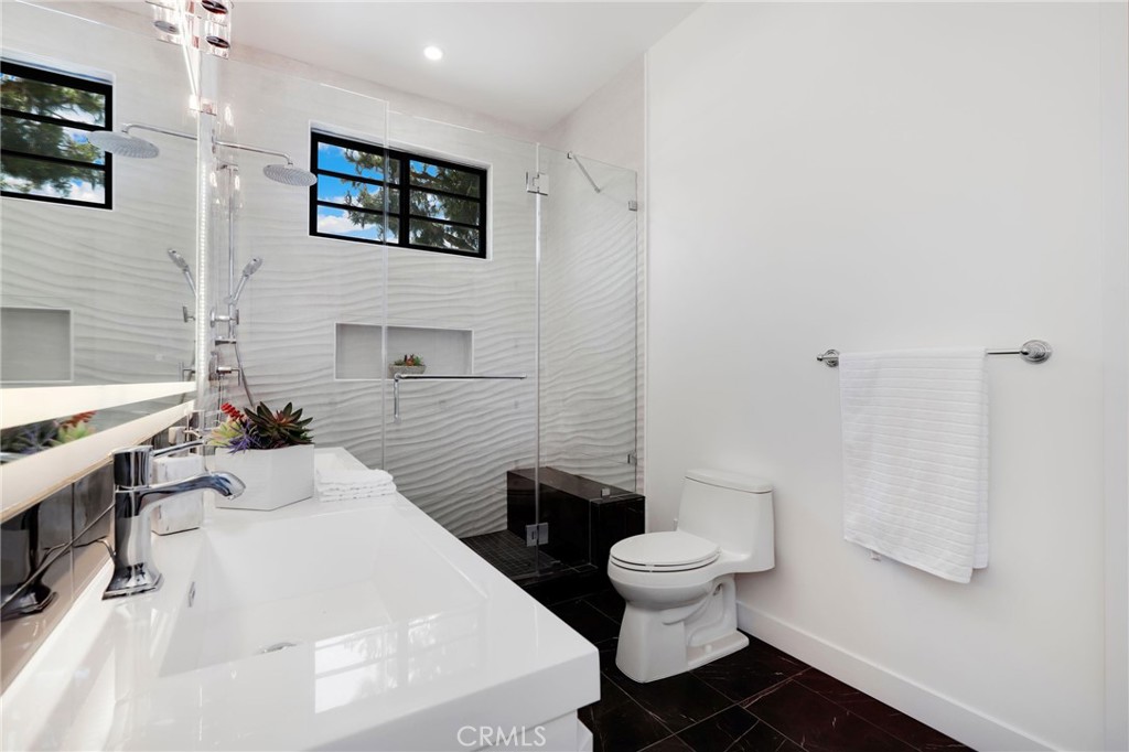 Property photo 50