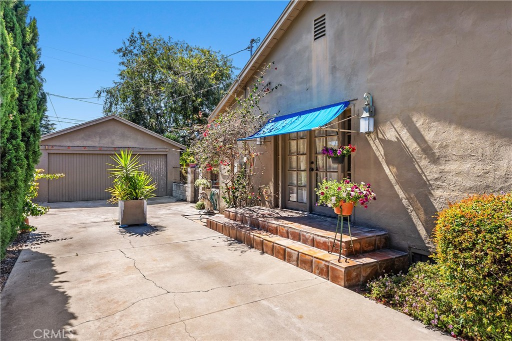 Property photo 33