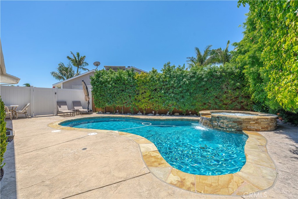 Property photo 44