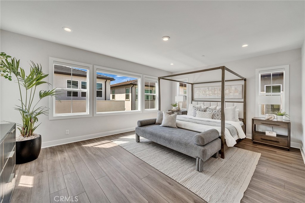 Property photo 44