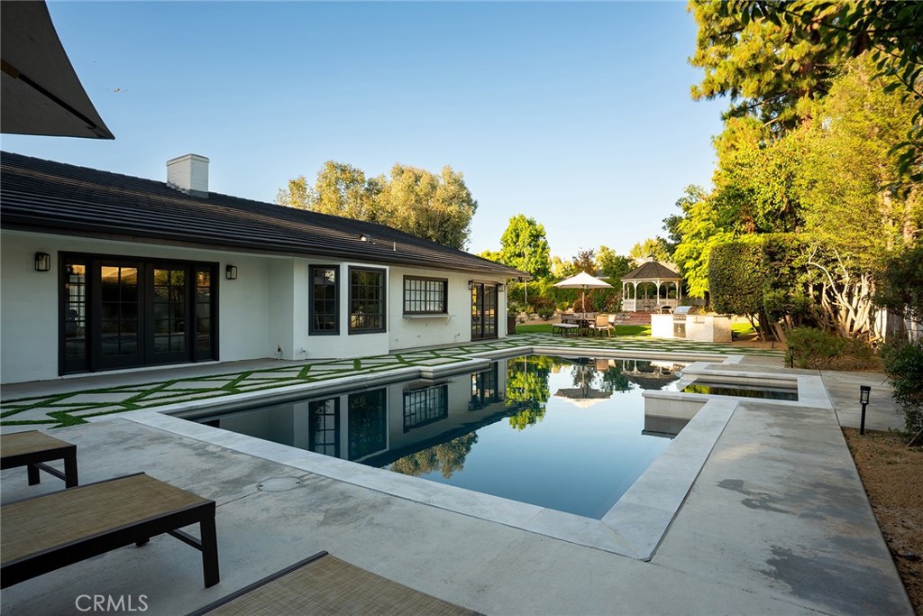Property photo 42