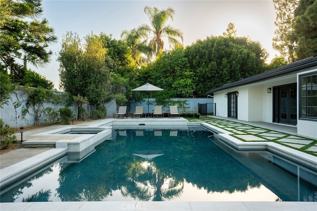 Property photo 43