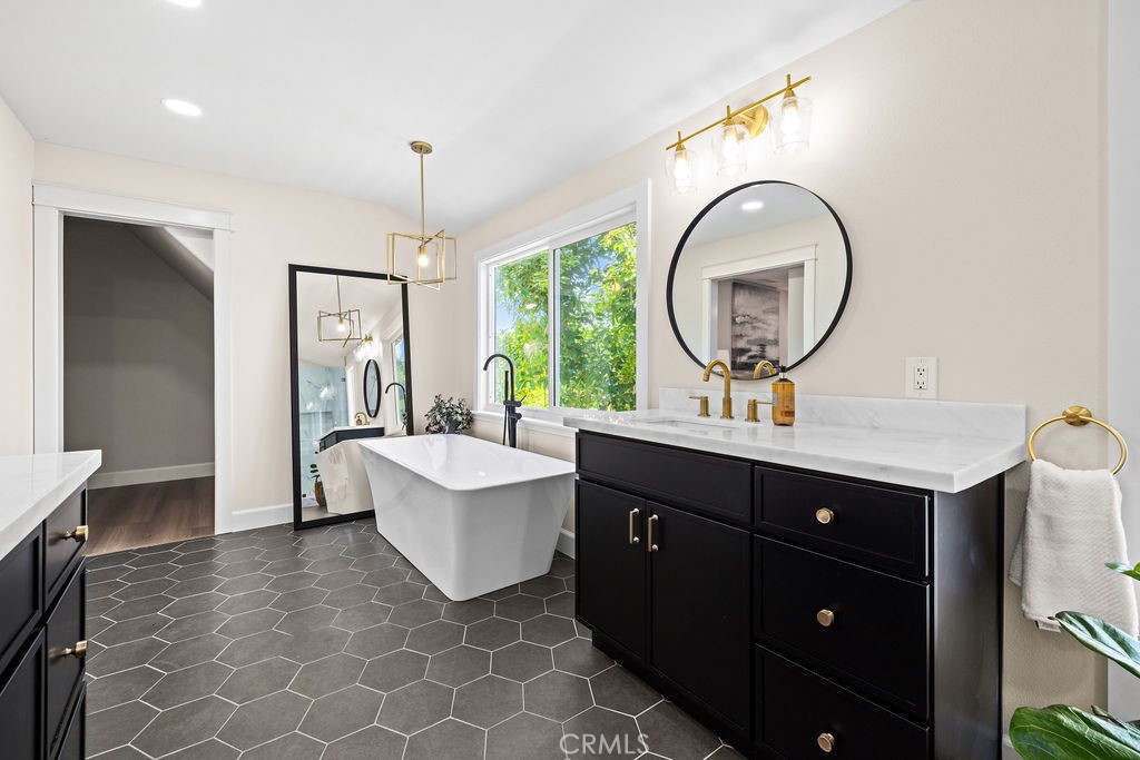 Property photo 51