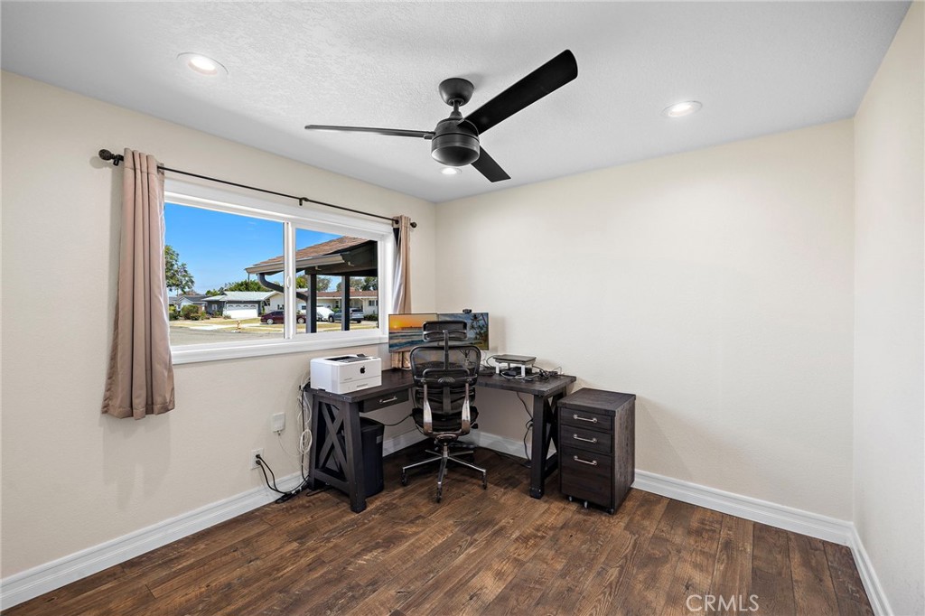 Property photo 23