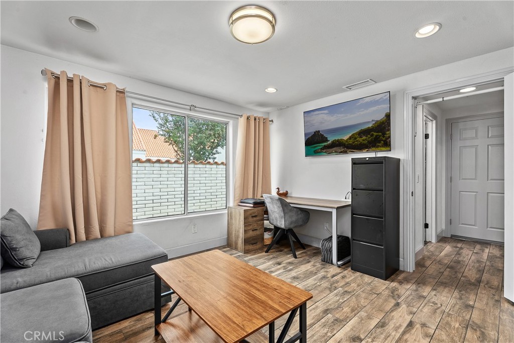 Property photo 35