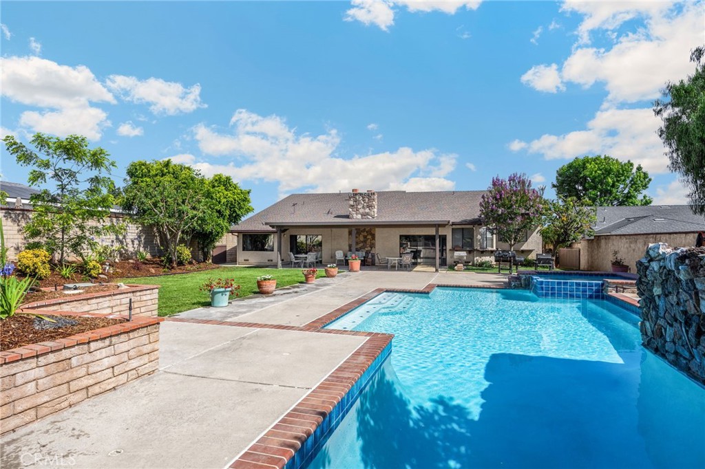 Property photo 30