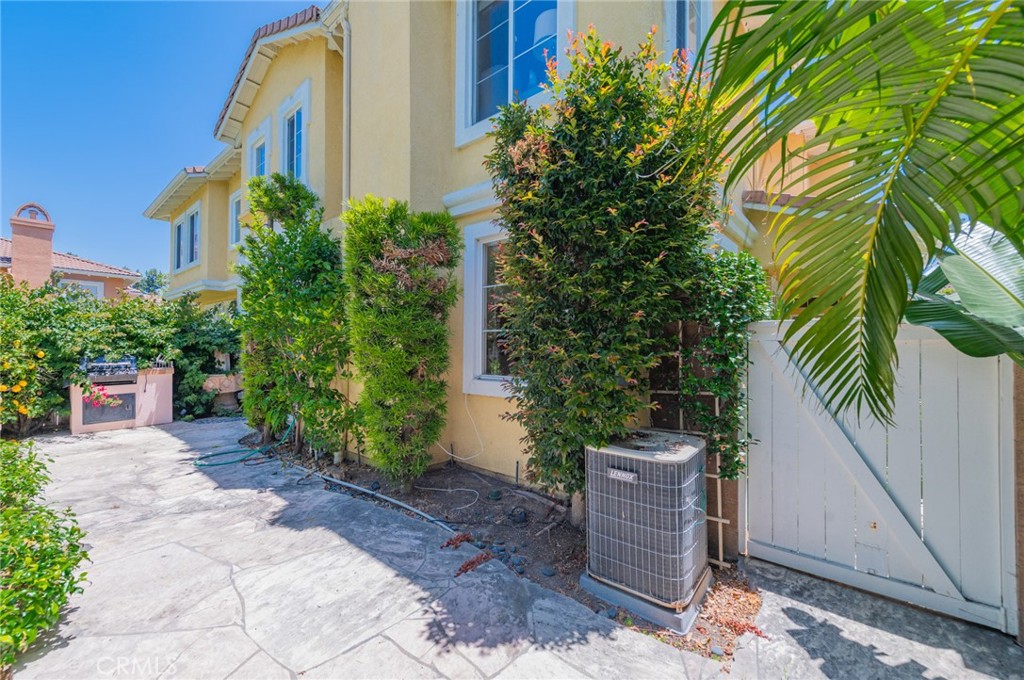 Property photo 44