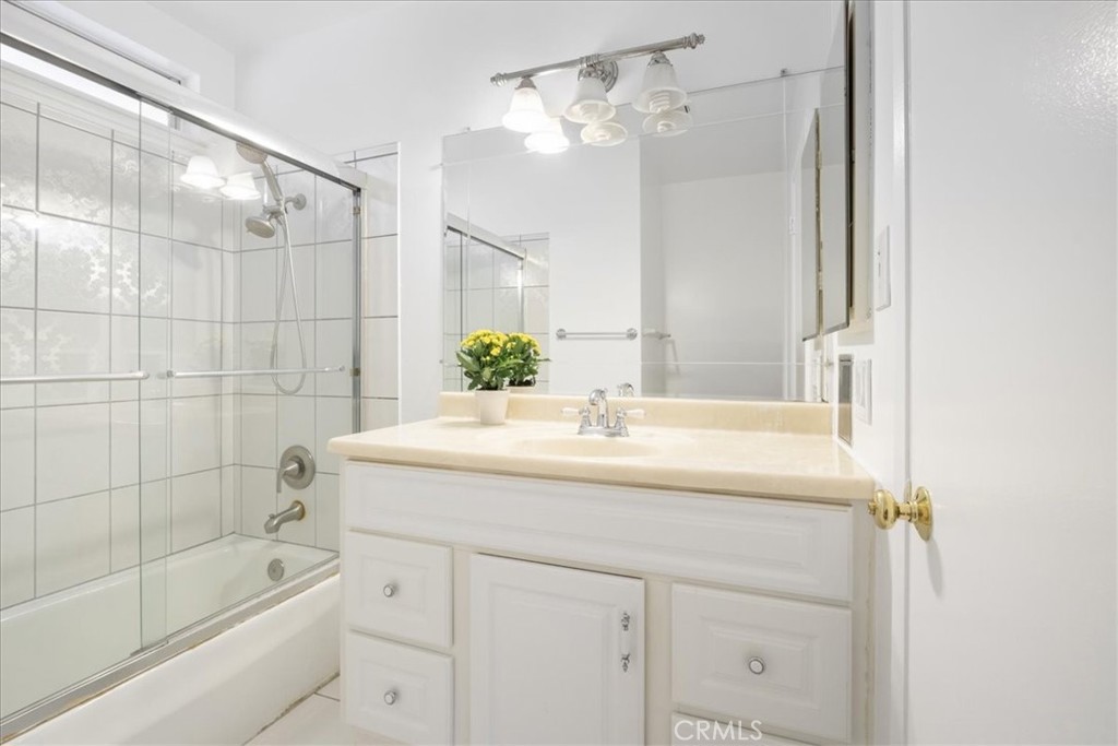 Property photo 50