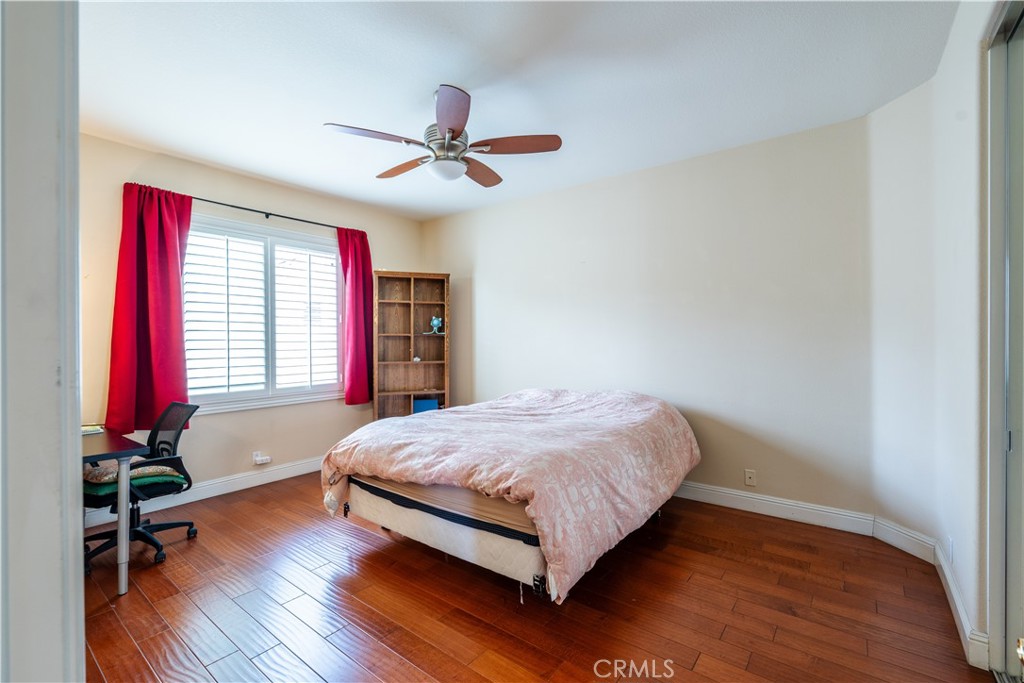 Property photo 37