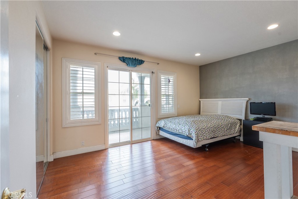 Property photo 44