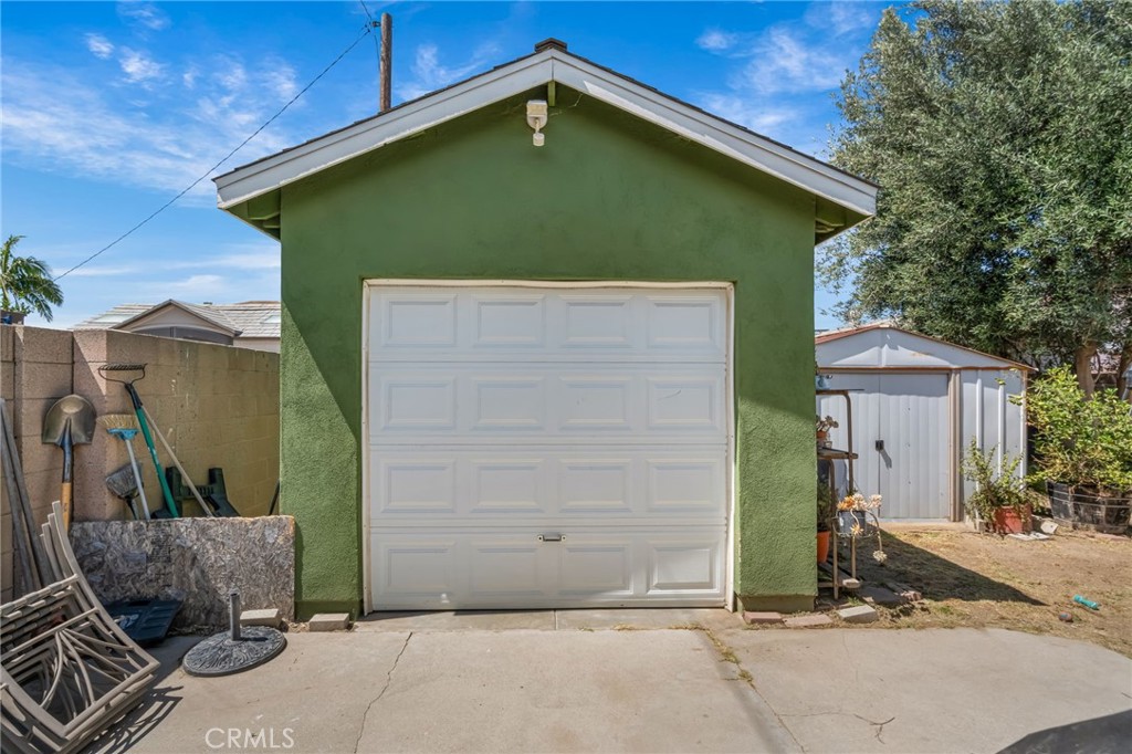 Property photo 35