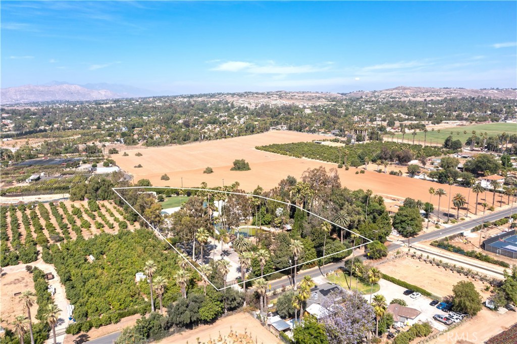 Property photo 43