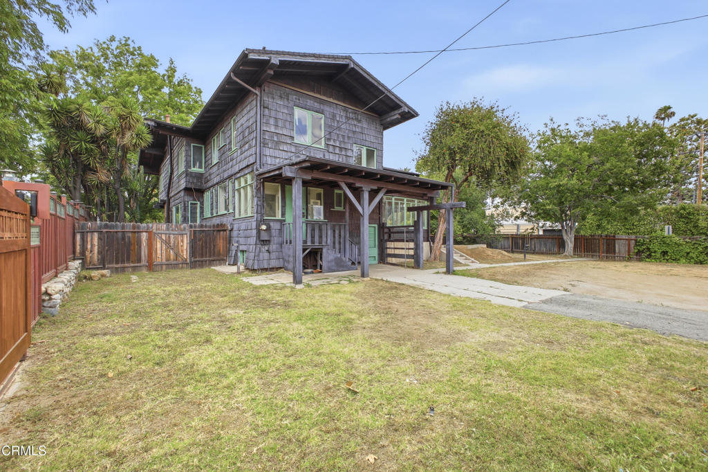 Property photo 35