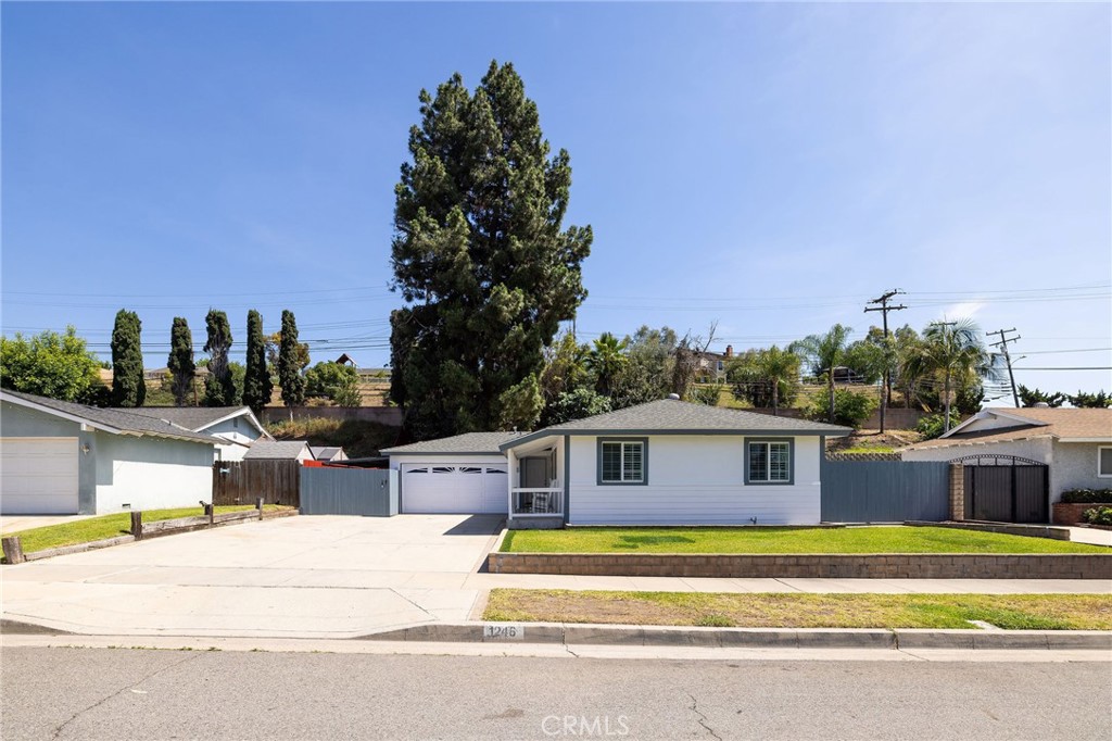 Property photo 35