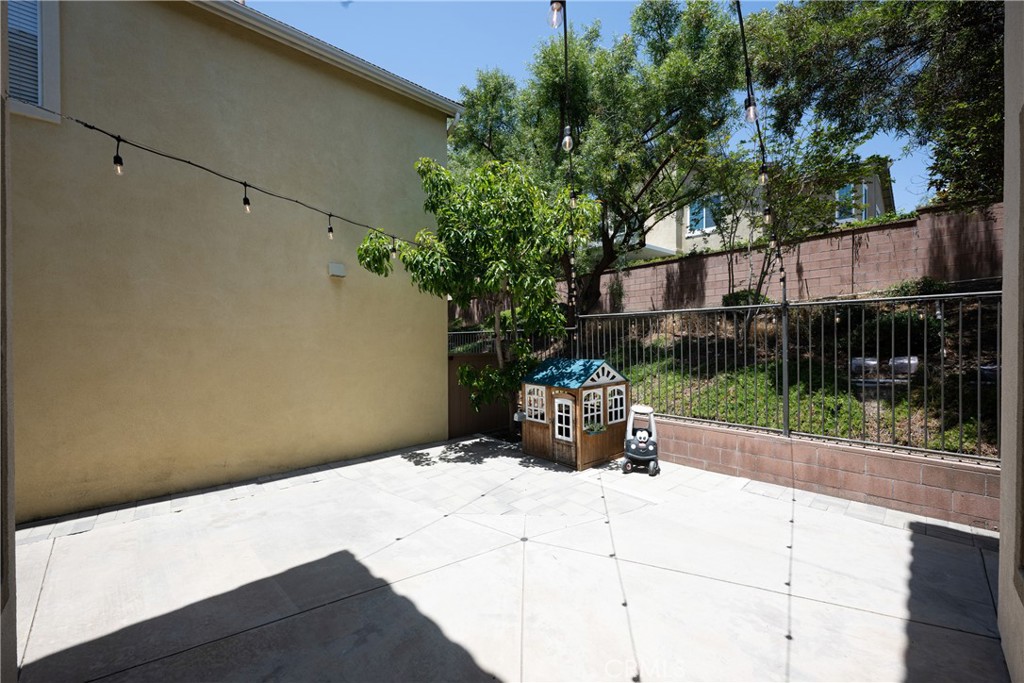 Property photo 28