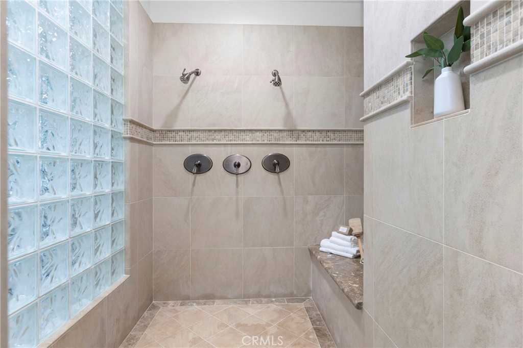Property photo 50
