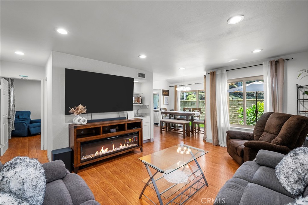 Property photo 28
