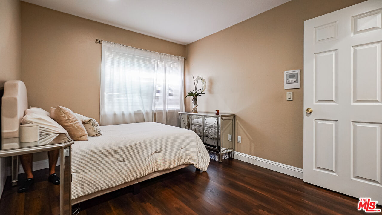 Property photo 37