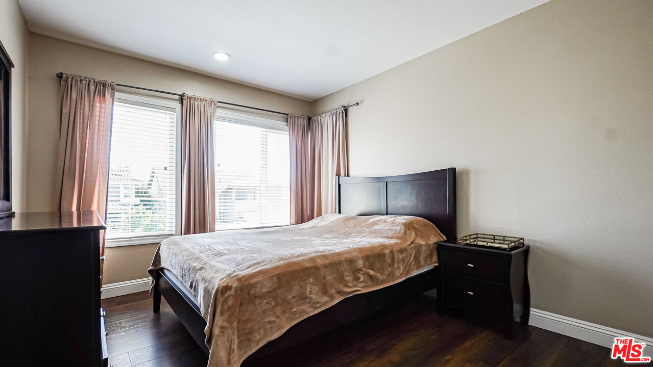 Property photo 42