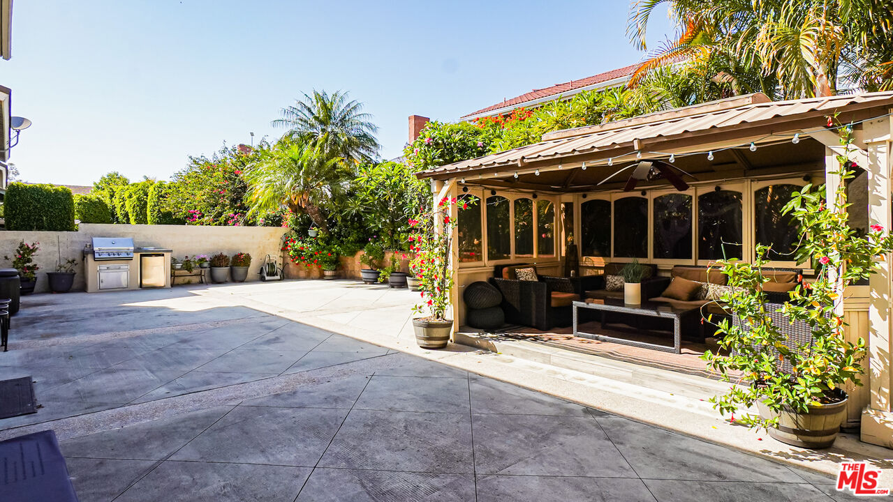 Property photo 46