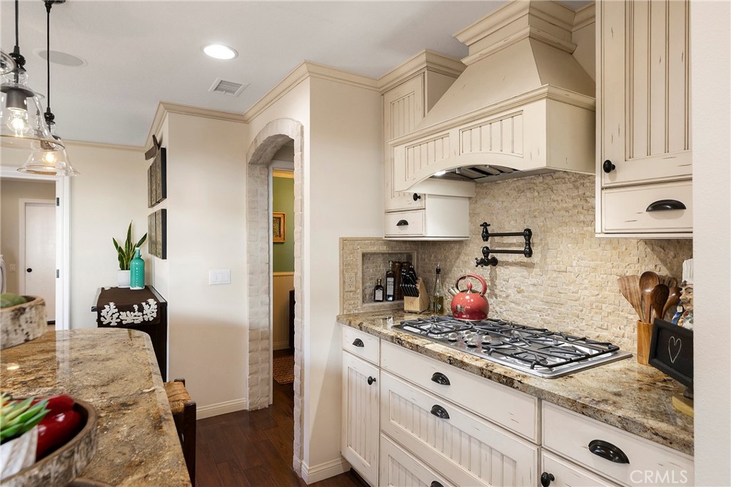 Property photo 43