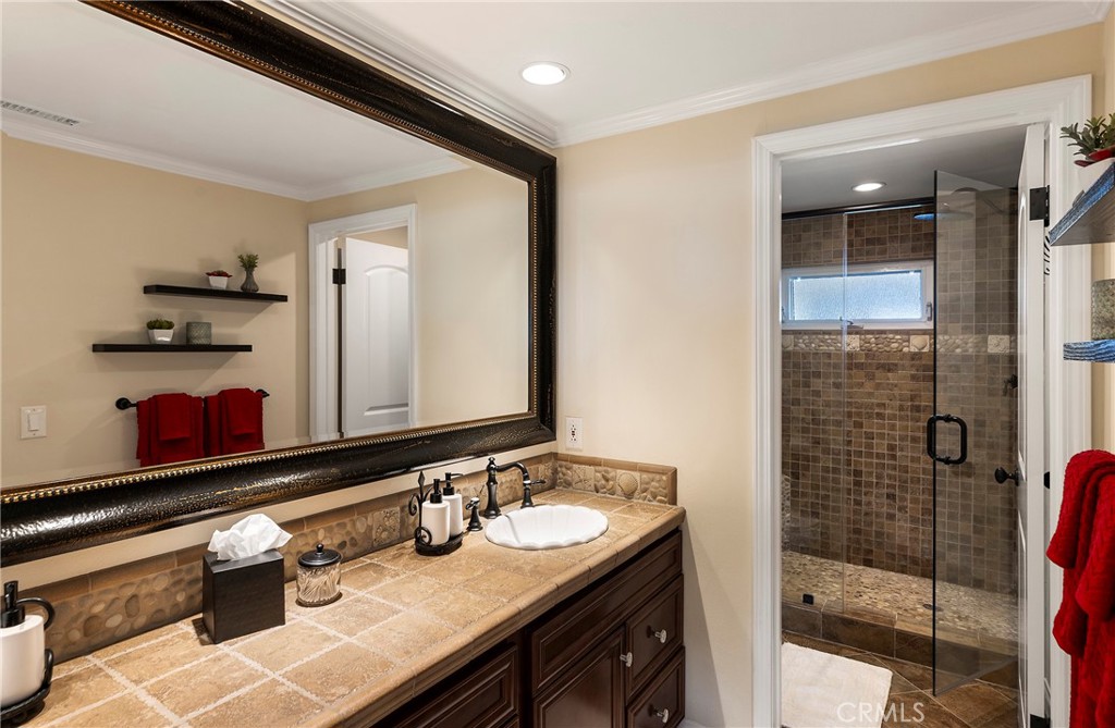 Property photo 50
