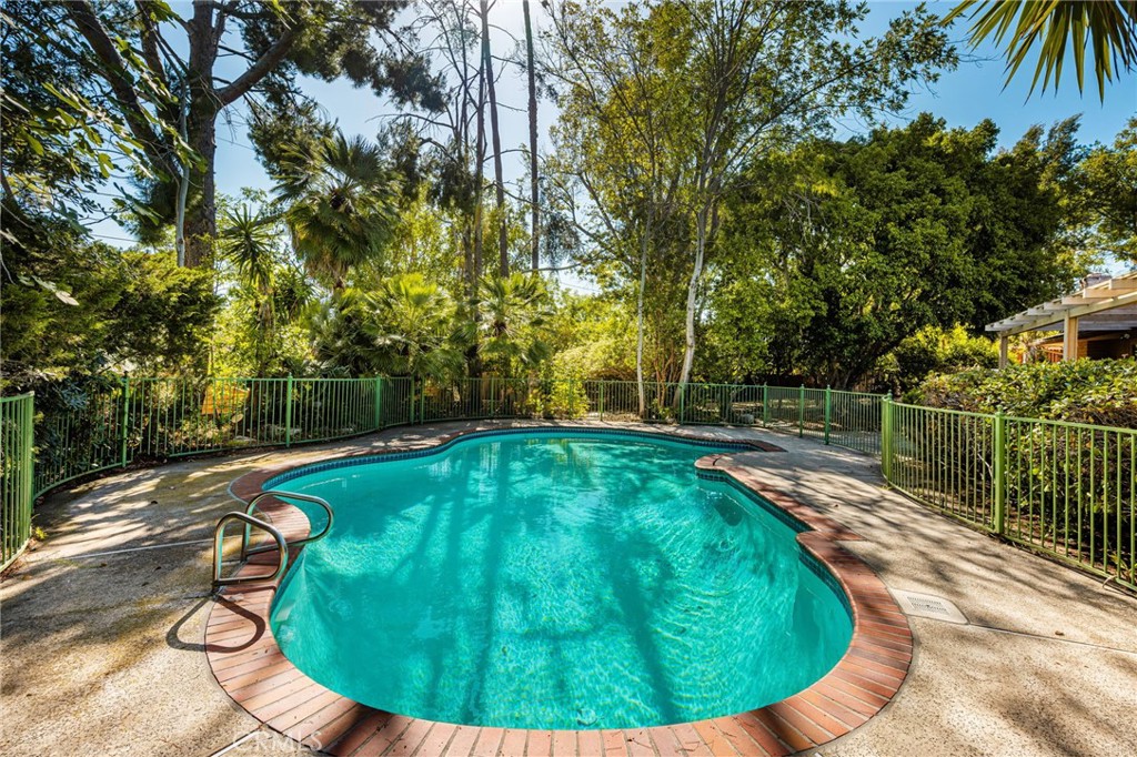 Property photo 39