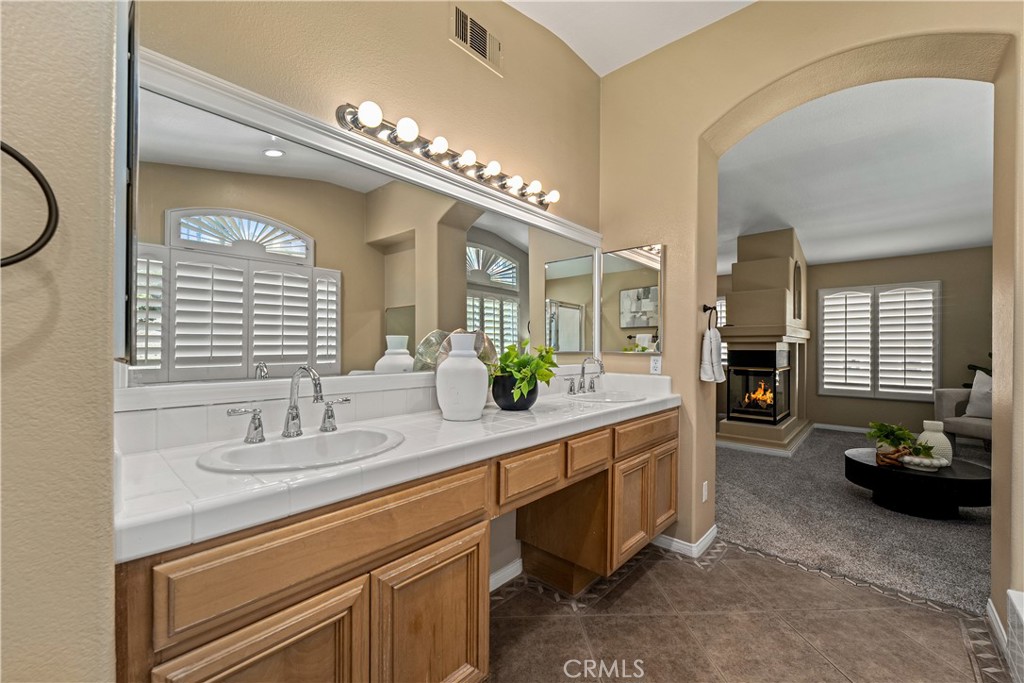Property photo 50