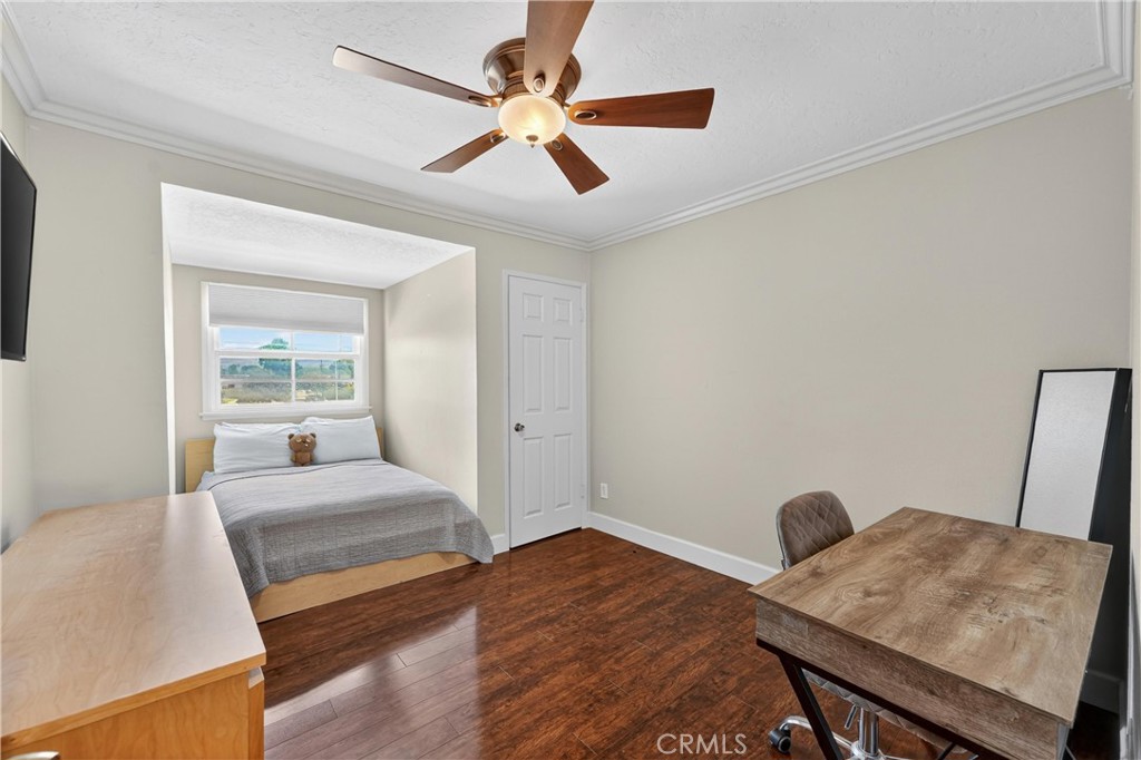 Property photo 30