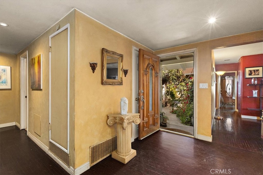 Property photo 28