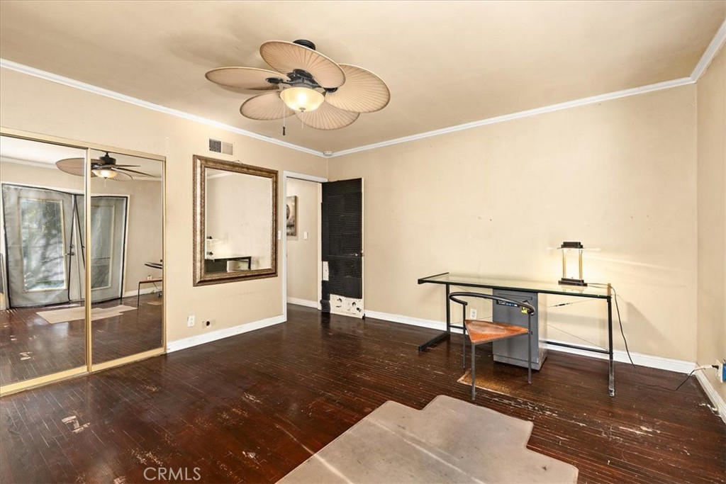 Property photo 37