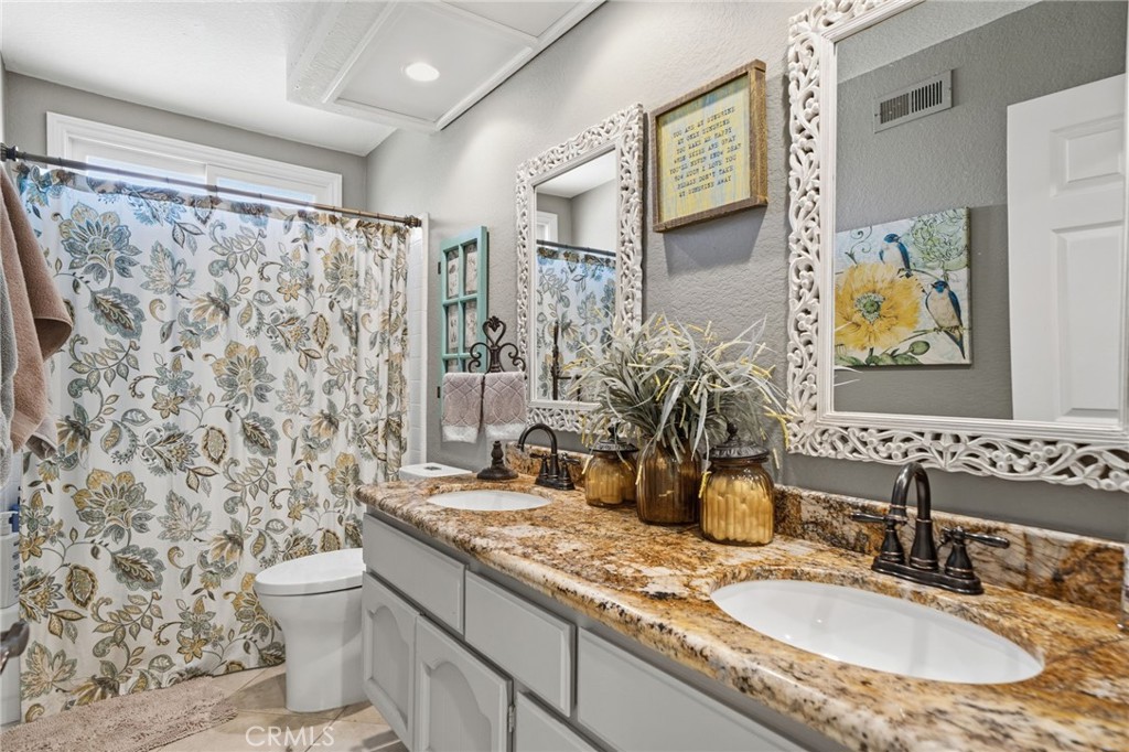 Property photo 38