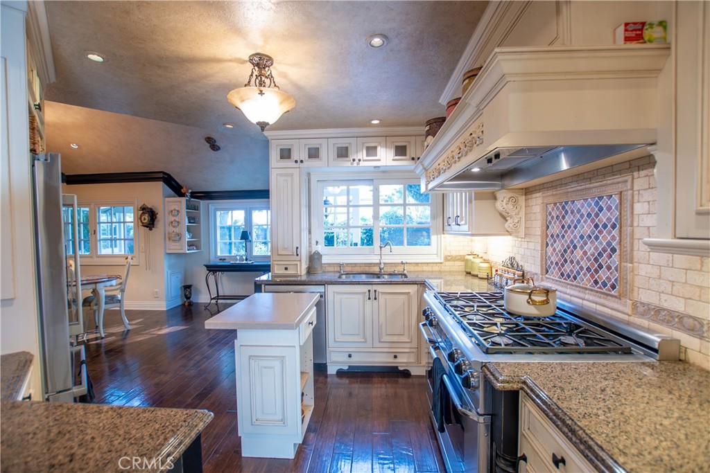 Property photo 23