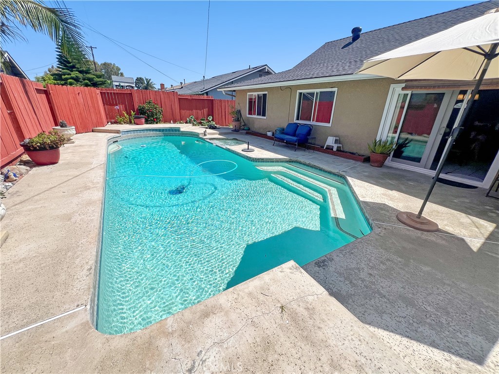 Property photo 34