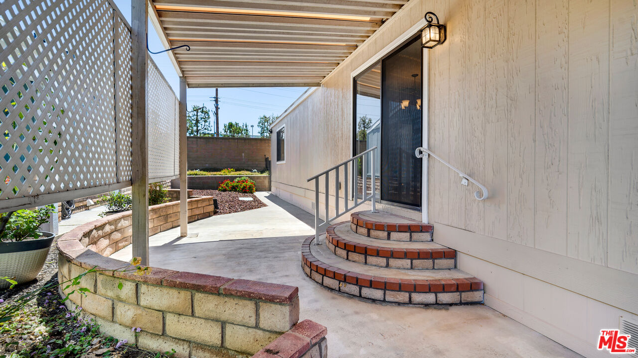 Property photo 31