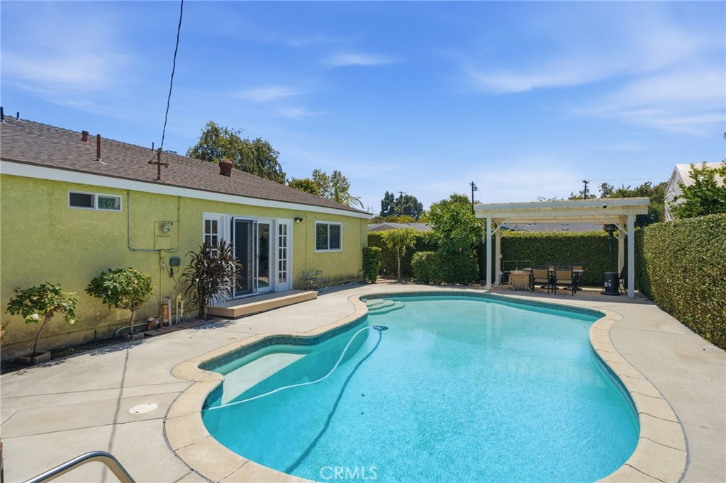 Property photo 24