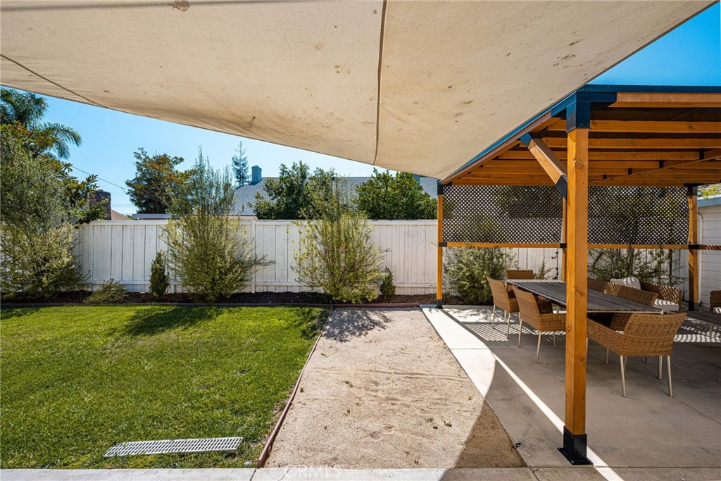 Property photo 36