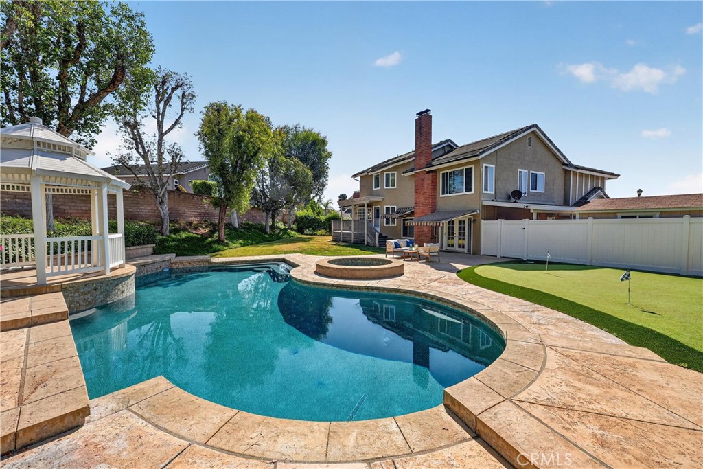 Property photo 38