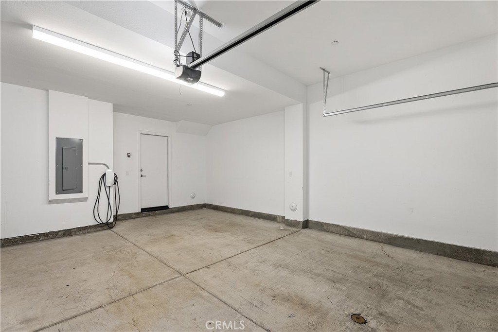 Property photo 44