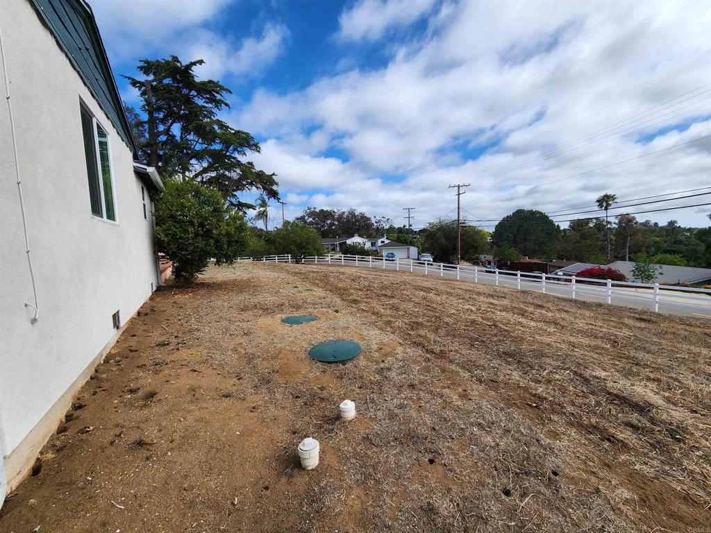 Property photo 38