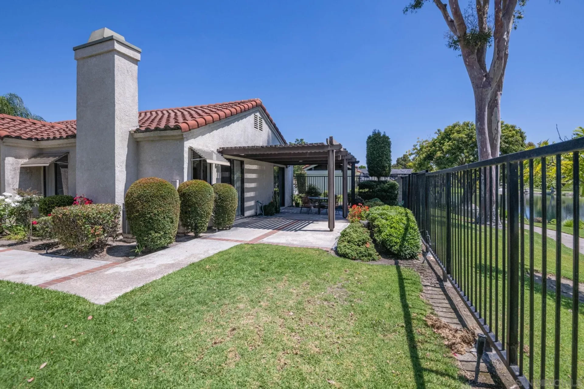 Property photo 35